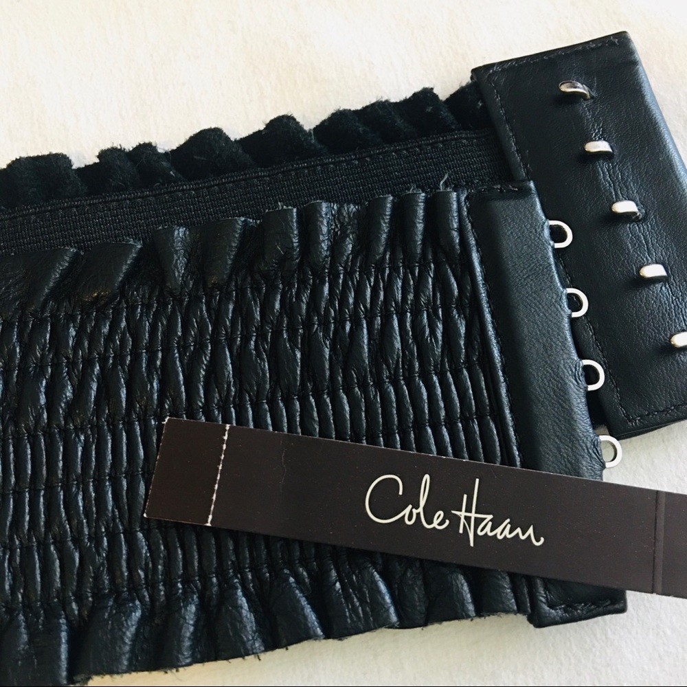 NWT COLE HAAN Leather Stretch Belt